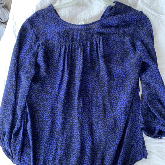 Joie Blue Animal print silk blouse - Picture 5 of 5